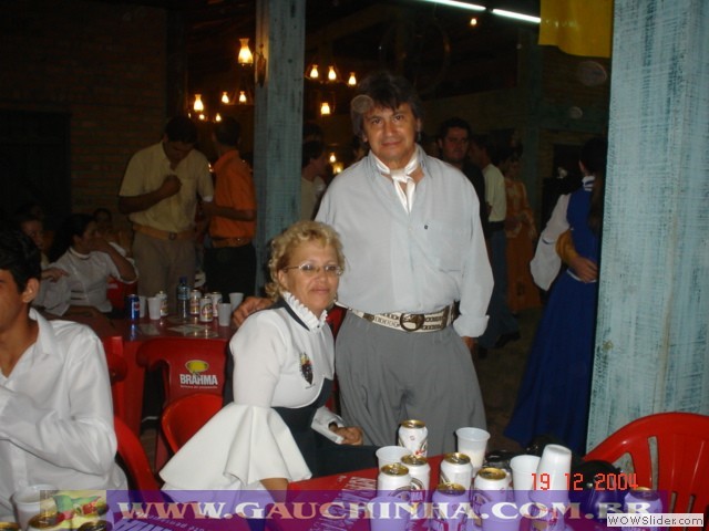 19-12-2004 Gauchinha - Baile Tradicionalista (32)