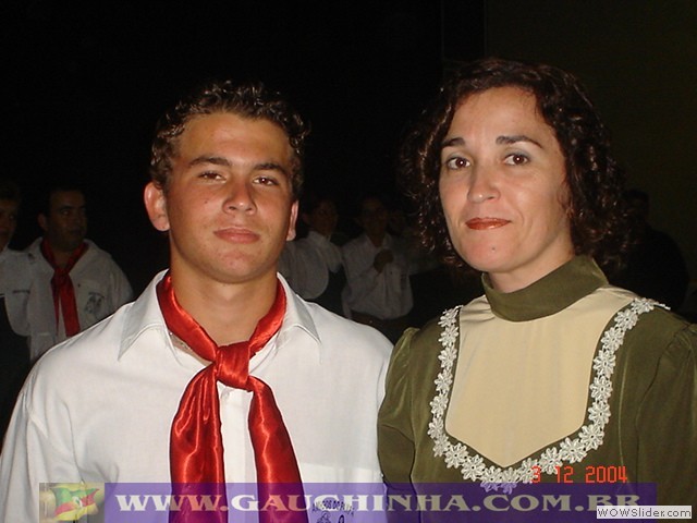 03-12-04 Amigos do Pampa - Formatura (17)