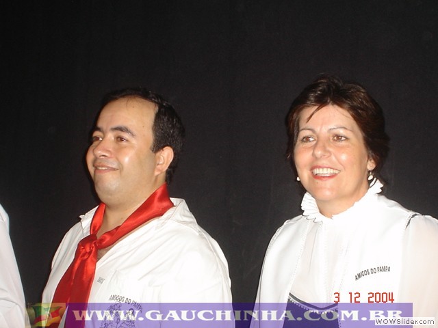 03-12-04 Amigos do Pampa - Formatura (2)