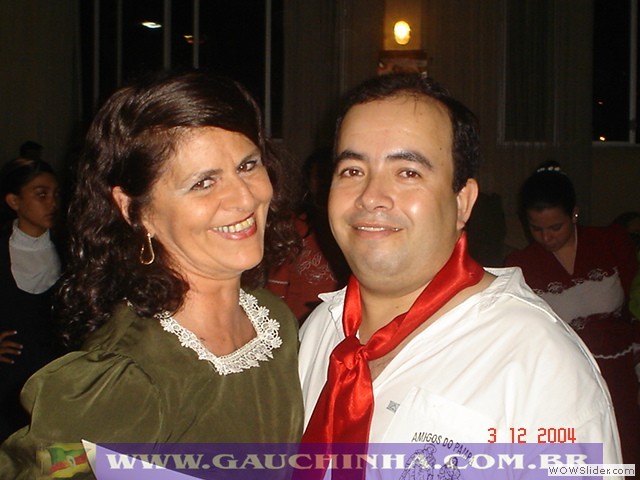 03-12-04 Amigos do Pampa - Formatura (22)