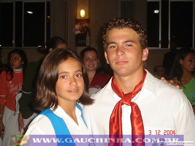 03-12-04 Amigos do Pampa - Formatura (26)