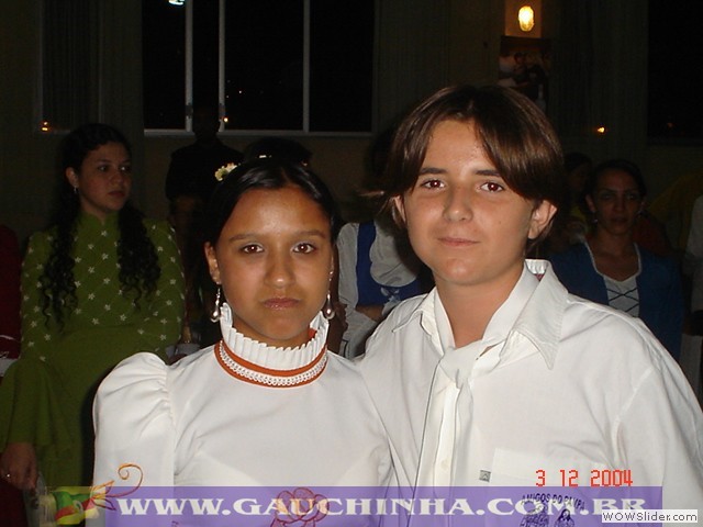 03-12-04 Amigos do Pampa - Formatura (35)