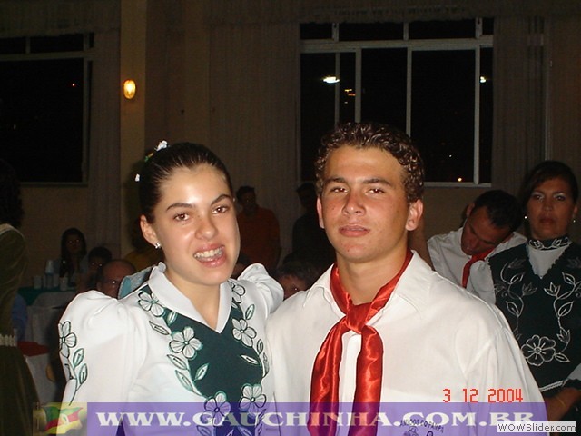 03-12-04 Amigos do Pampa - Formatura (37)