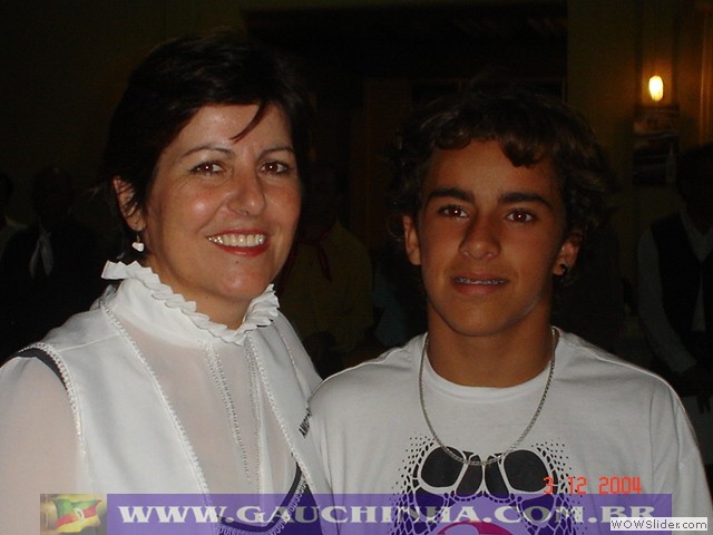 03-12-04 Amigos do Pampa - Formatura (40)