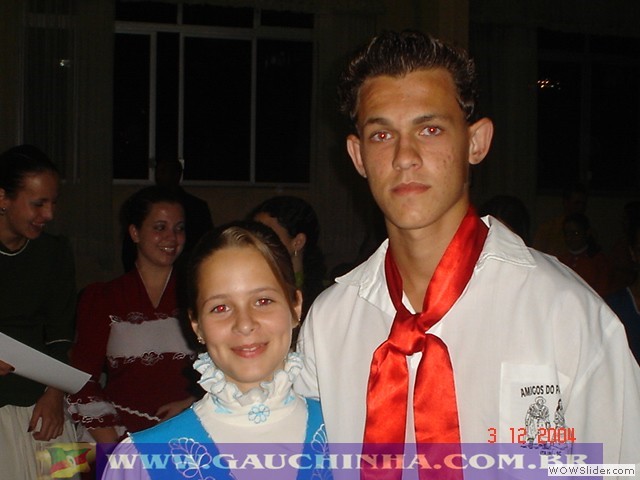 03-12-04 Amigos do Pampa - Formatura (57)