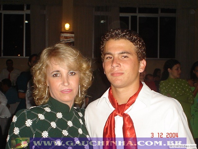 03-12-04 Amigos do Pampa - Formatura (9)