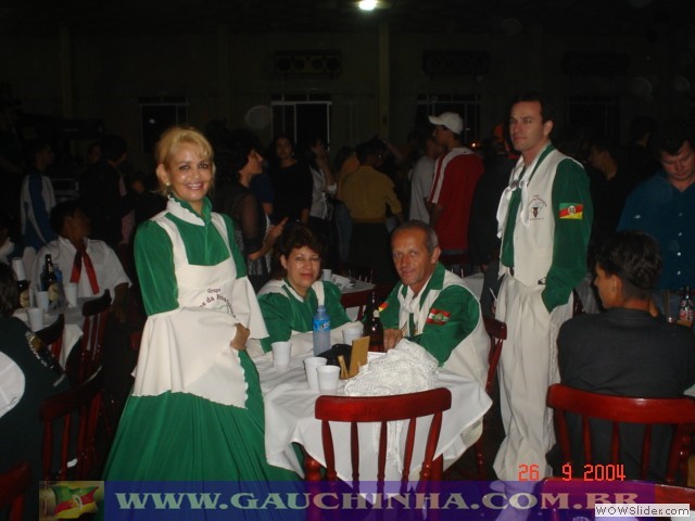 25-09-2004 - Amigos do Pampa - Formatura (32)