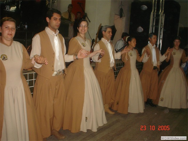 23-10-05 Compasso Gaúcho - Formatura (18)