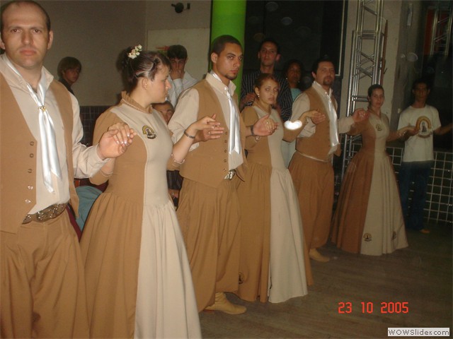 23-10-05 Compasso Gaúcho - Formatura (19)