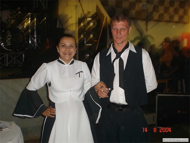 13-08-2004 - Coração Gaúcho - Formatura (41)