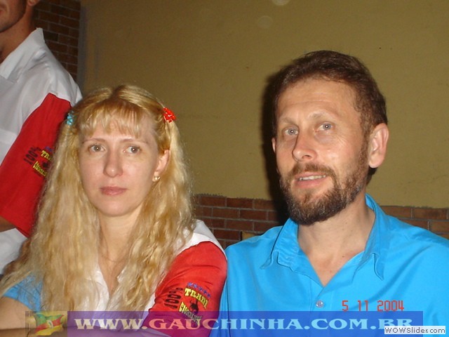 05-11-2004 - Criados em Galpão - Formatura (15)