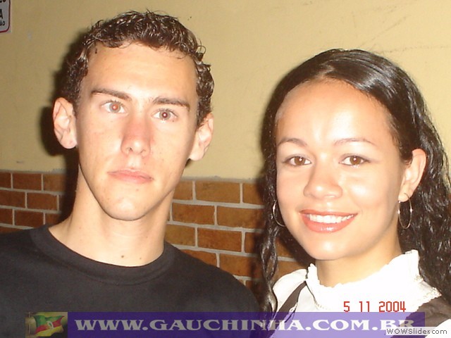 05-11-2004 - Criados em Galpão - Formatura (22)