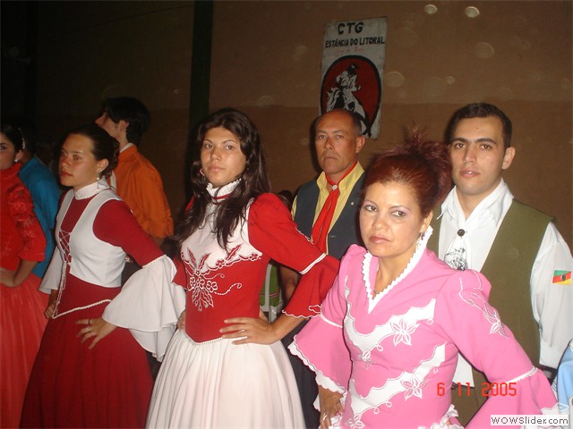 05-11-05 Estância do Litoral - Formatura (28)