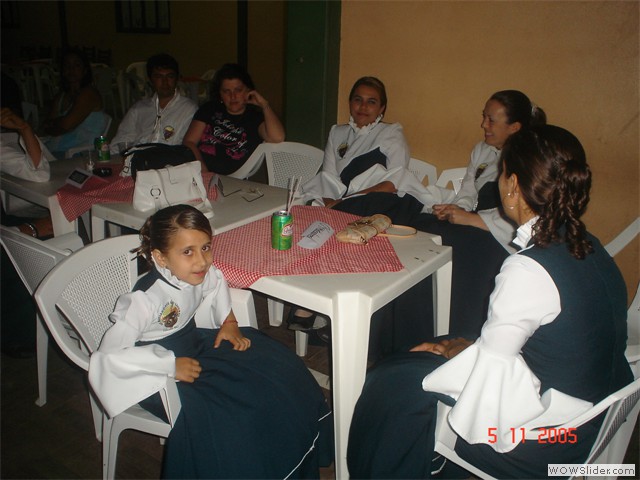 05-11-05 Estância do Litoral - Formatura (9)