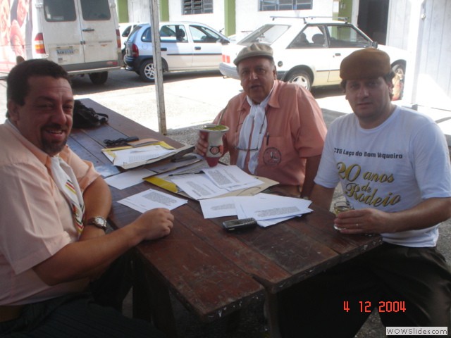 04-12-04 Confraternização ACTG (2)
