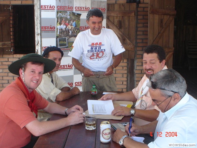 04-12-04 Confraternização ACTG (4)