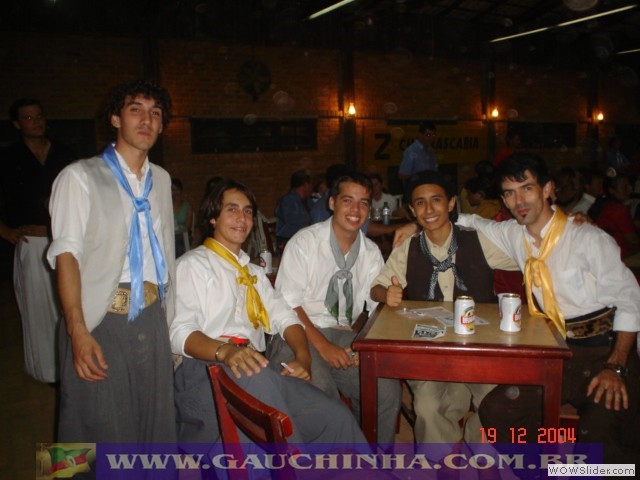 19-12-2004 Gauchinha - Baile Tradicionalista (18)