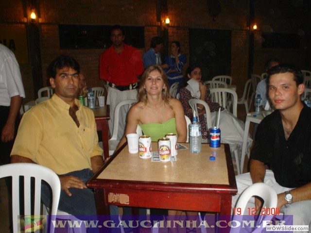 19-12-2004 Gauchinha - Baile Tradicionalista (19)