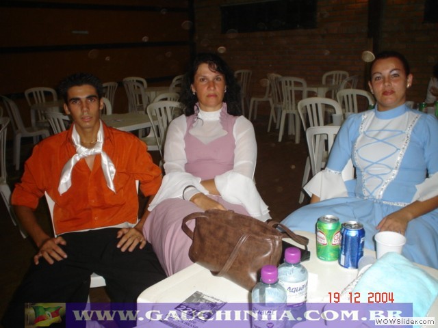 19-12-2004 Gauchinha - Baile Tradicionalista (25)