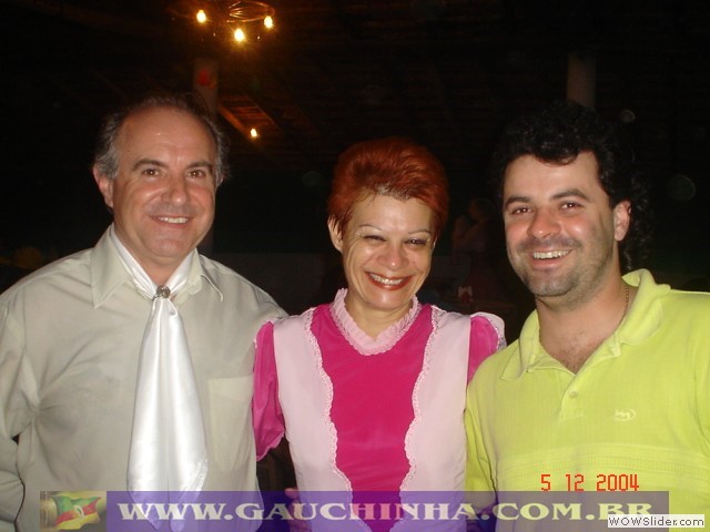 04-12-04 Herança Fandangueira - Formatura (1)
