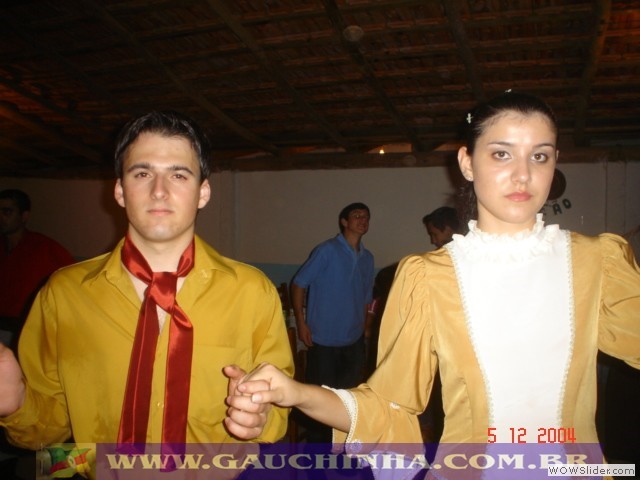 04-12-04 Herança Fandangueira - Formatura (19)