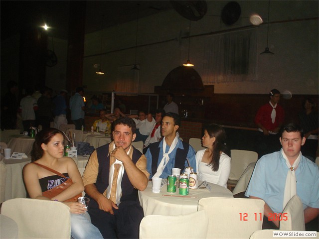 12-11-05 Sem Fronteiras - Formatura (25)